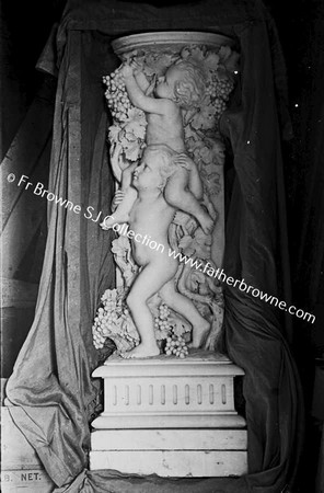 EMO COURT COLUMN DECORATED WITH PUTTI